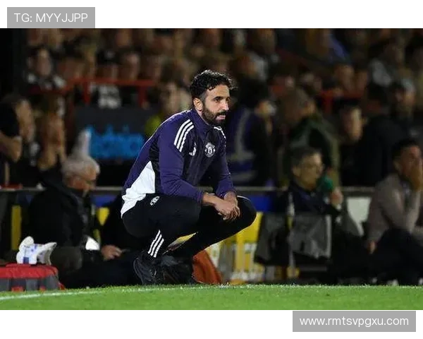 曼联豪取三连胜阿莫林激情庆祝稳住帅位展现铁血统帅风采